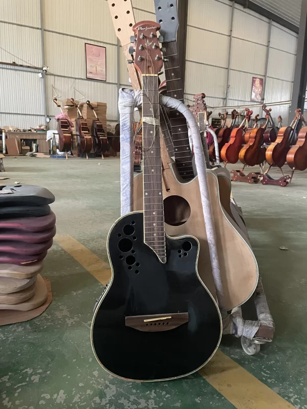 Inventory defect: Original acoustic guitar, level 24, 6 strings, defective. Be cautious when taking imperfect photos - Image 5