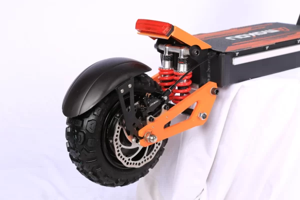 2025 new electric scooter 6000w dual motors maximum speed 85 km/h 11 inch off road tires with shock absorbers foldable scooter