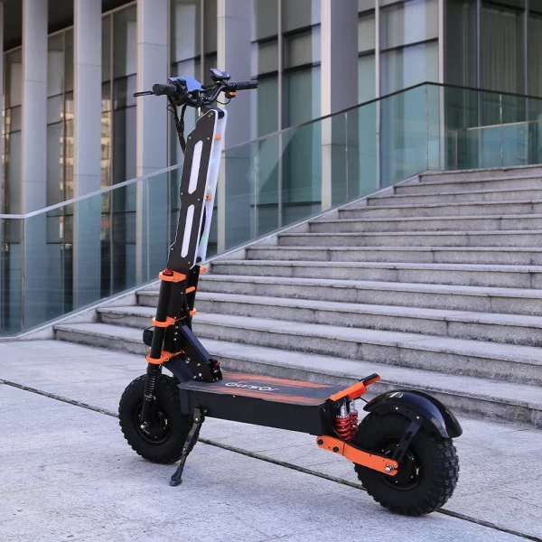 shipped from china warehouse 60v40ah battery viper 8000w big motor adult electric scooter 14 inch off road tire electric scooter