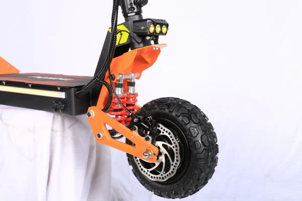 2025 new electric scooter 6000w dual motors maximum speed 85 km/h 11 inch off road tires with shock absorbers foldable scooter